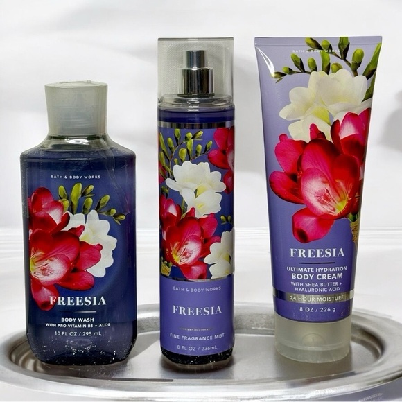Bath and Body Works Freesia Body Care Gift Set NWT - Picture 1 of 4